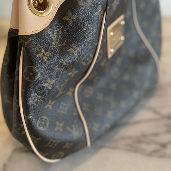 Louis Vuitton Galliera pm - Picture 7 of 17